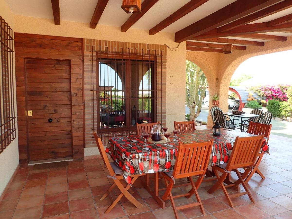 Villa Buganvilla เอลเช ภายนอก รูปภาพ