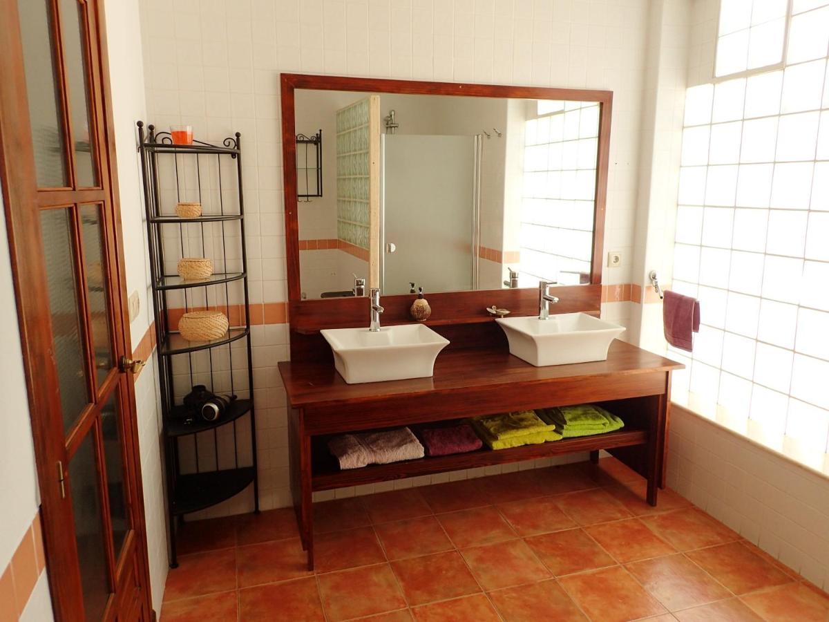 Villa Buganvilla เอลเช ภายนอก รูปภาพ