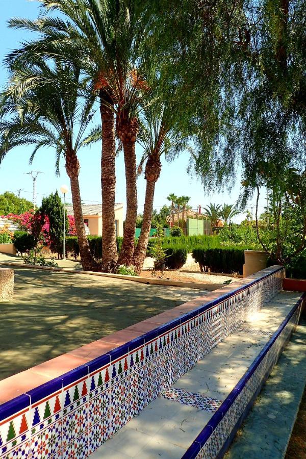 Villa Buganvilla เอลเช ภายนอก รูปภาพ